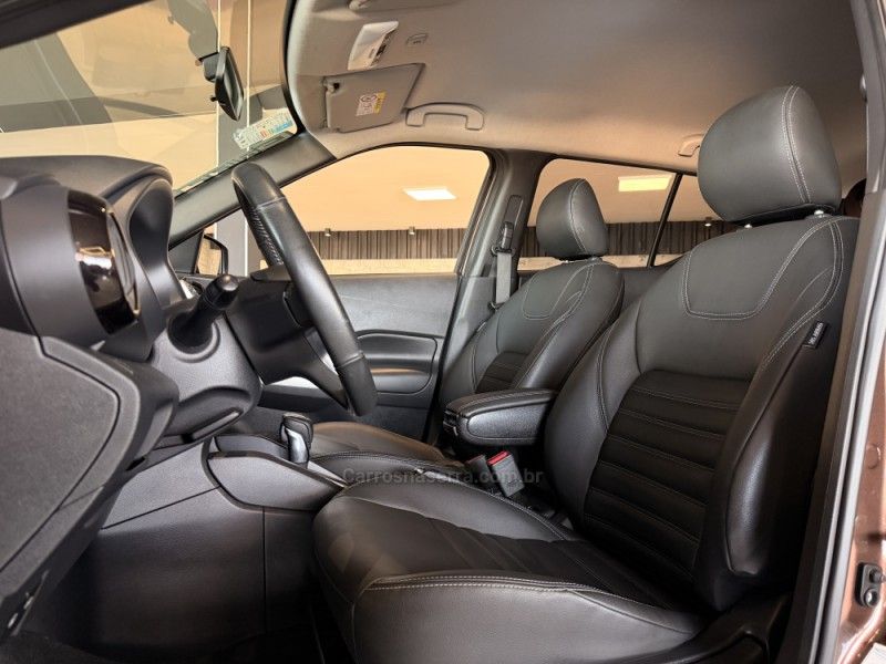 NISSAN KICKS 1.6 16V SL XTRONIC 2019/2020 GRIFFCAR MULTIMARCAS DOIS IRMÃOS / Carros no Vale