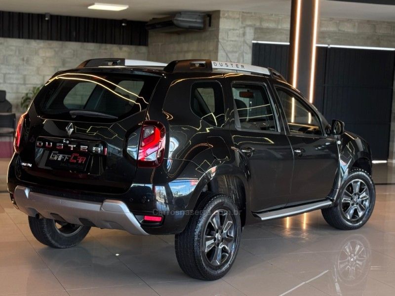 RENAULT DUSTER 1.6 DAKAR 4X2 16V 2015/2016 GRIFFCAR MULTIMARCAS DOIS IRMÃOS / Carros no Vale