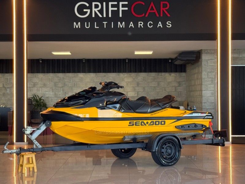 YAMAHA – JET SKI JET SKI RXT XRS-300 2021/2022 GRIFFCAR MULTIMARCAS DOIS IRMÃOS / Carros no Vale