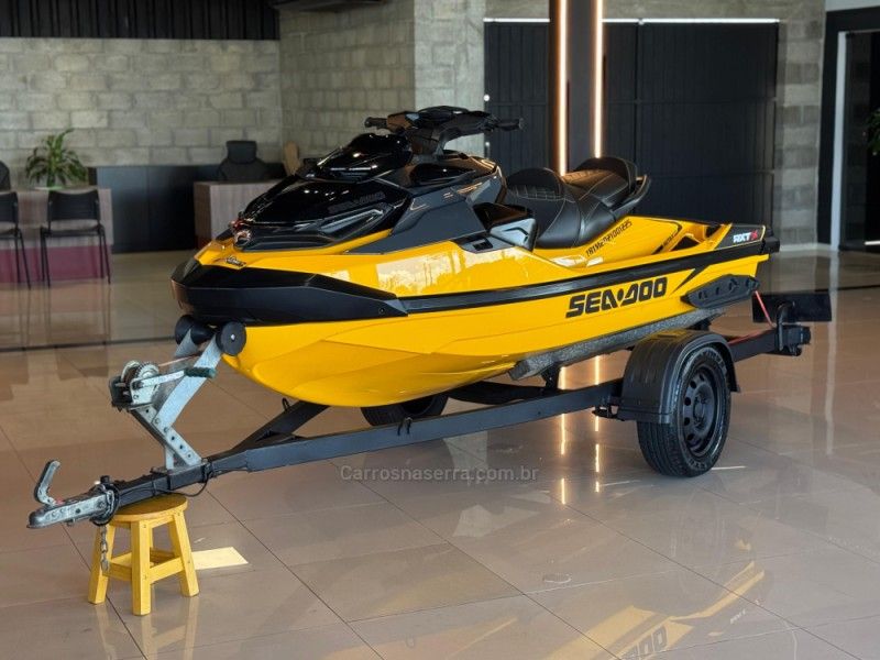 YAMAHA – JET SKI JET SKI RXT XRS-300 2021/2022 GRIFFCAR MULTIMARCAS DOIS IRMÃOS / Carros no Vale
