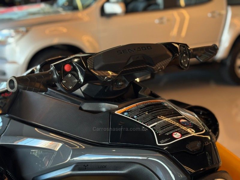 YAMAHA – JET SKI JET SKI RXT XRS-300 2021/2022 GRIFFCAR MULTIMARCAS DOIS IRMÃOS / Carros no Vale