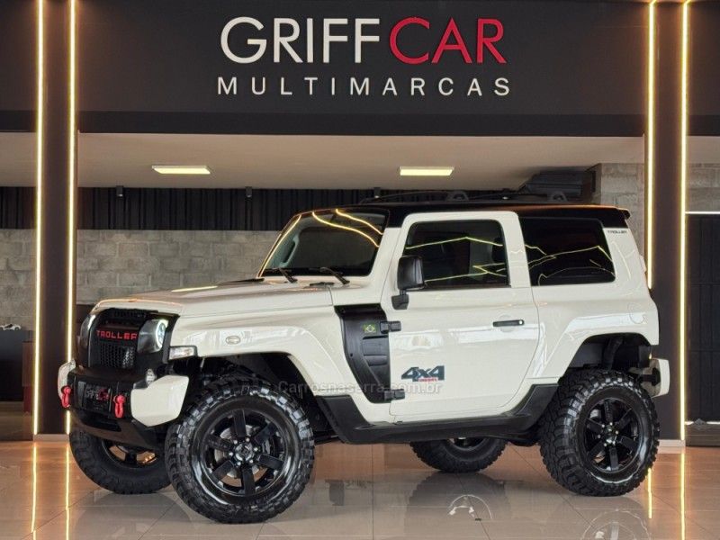 TROLLER T4 3.2 TDI 4X4 20V TURBO INTERCOOLER 2016/2016 GRIFFCAR MULTIMARCAS DOIS IRMÃOS / Carros no Vale