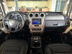 TROLLER T4 3.2 TDI 4X4 20V TURBO INTERCOOLER 2016/2016 GRIFFCAR MULTIMARCAS DOIS IRMÃOS / Carros no Vale