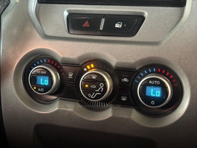 TROLLER T4 3.2 TDI 4X4 20V TURBO INTERCOOLER 2016/2016 GRIFFCAR MULTIMARCAS DOIS IRMÃOS / Carros no Vale