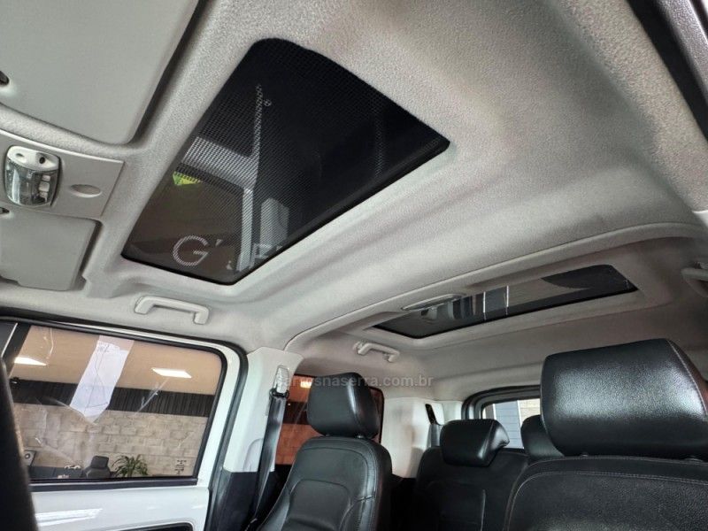 TROLLER T4 3.2 TDI 4X4 20V TURBO INTERCOOLER 2016/2016 GRIFFCAR MULTIMARCAS DOIS IRMÃOS / Carros no Vale