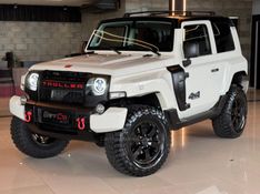 TROLLER T4 3.2 TDI 4X4 20V TURBO INTERCOOLER 2016/2016 GRIFFCAR MULTIMARCAS DOIS IRMÃOS / Carros no Vale