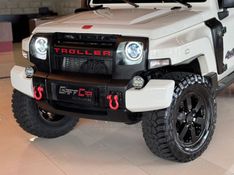 TROLLER T4 3.2 TDI 4X4 20V TURBO INTERCOOLER 2016/2016 GRIFFCAR MULTIMARCAS DOIS IRMÃOS / Carros no Vale