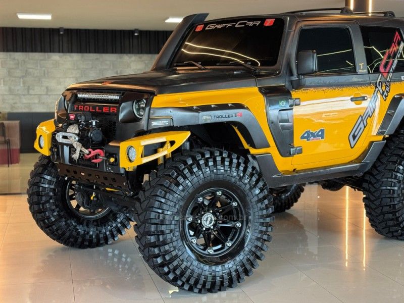 TROLLER T4 BOLD 3.2 TDI 4X4 20V TURBO 2016/2017 GRIFFCAR MULTIMARCAS DOIS IRMÃOS / Carros no Vale