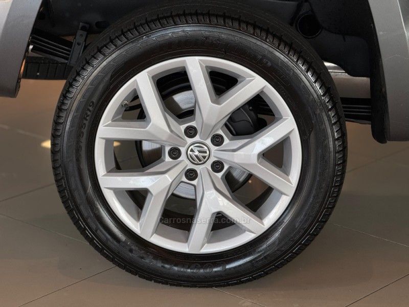 VOLKSWAGEN AMAROK 3.0 V6 TDI HIGHLINE CD 4MOTION 2019/2020 GRIFFCAR MULTIMARCAS DOIS IRMÃOS / Carros no Vale