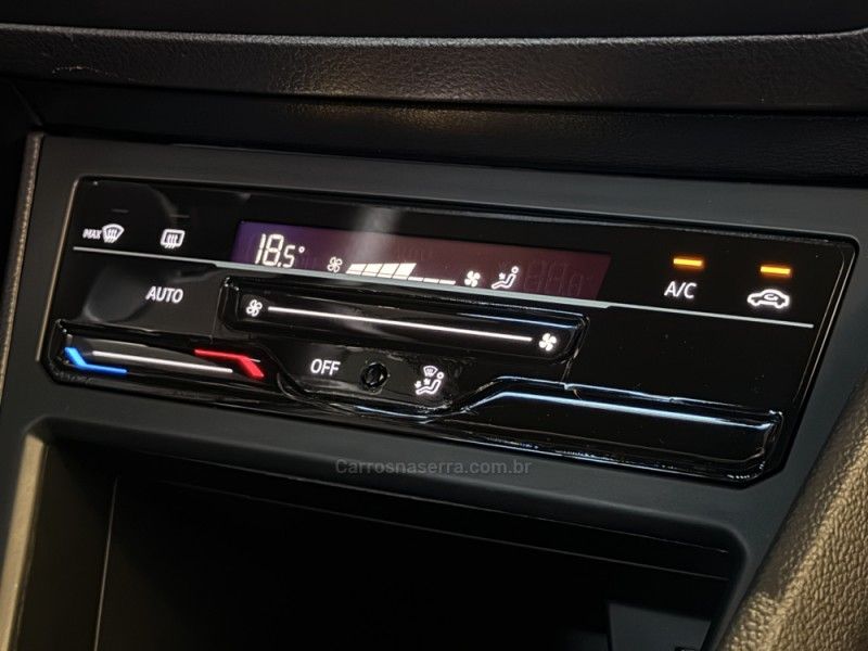 VOLKSWAGEN NIVUS 1.0 TSI HIGHLINE 2022/2022 GRIFFCAR MULTIMARCAS DOIS IRMÃOS / Carros no Vale