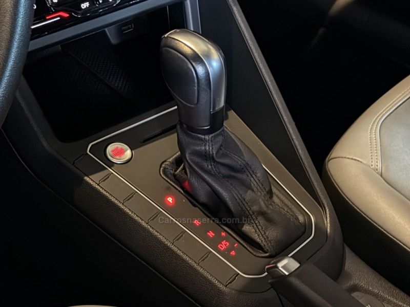 VOLKSWAGEN NIVUS 1.0 TSI HIGHLINE 2022/2022 GRIFFCAR MULTIMARCAS DOIS IRMÃOS / Carros no Vale