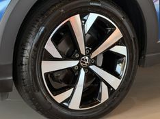 VOLKSWAGEN NIVUS 1.0 TSI HIGHLINE 2022/2022 GRIFFCAR MULTIMARCAS DOIS IRMÃOS / Carros no Vale