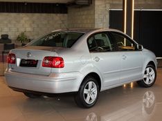 VOLKSWAGEN POLO SEDAN 1.6 MI 8V 2007/2007 GRIFFCAR MULTIMARCAS DOIS IRMÃOS / Carros no Vale