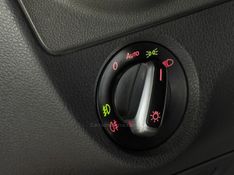 VOLKSWAGEN SAVEIRO 1.6 MSI CROSS CD 16V 2015/2015 GRIFFCAR MULTIMARCAS DOIS IRMÃOS / Carros no Vale