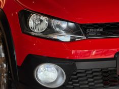 VOLKSWAGEN SAVEIRO 1.6 MSI CROSS CD 16V 2015/2015 GRIFFCAR MULTIMARCAS DOIS IRMÃOS / Carros no Vale