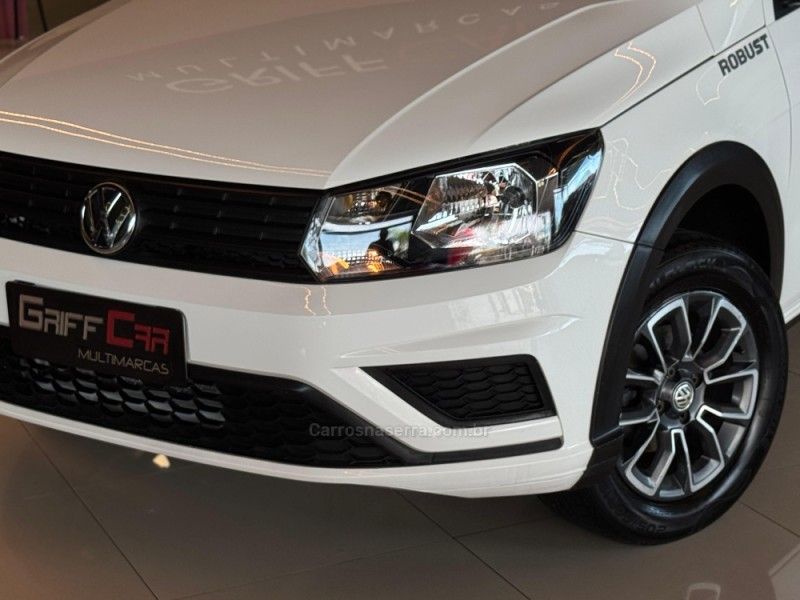VOLKSWAGEN SAVEIRO 1.6 MSI ROBUST CS 8V 2016/2017 GRIFFCAR MULTIMARCAS DOIS IRMÃOS / Carros no Vale