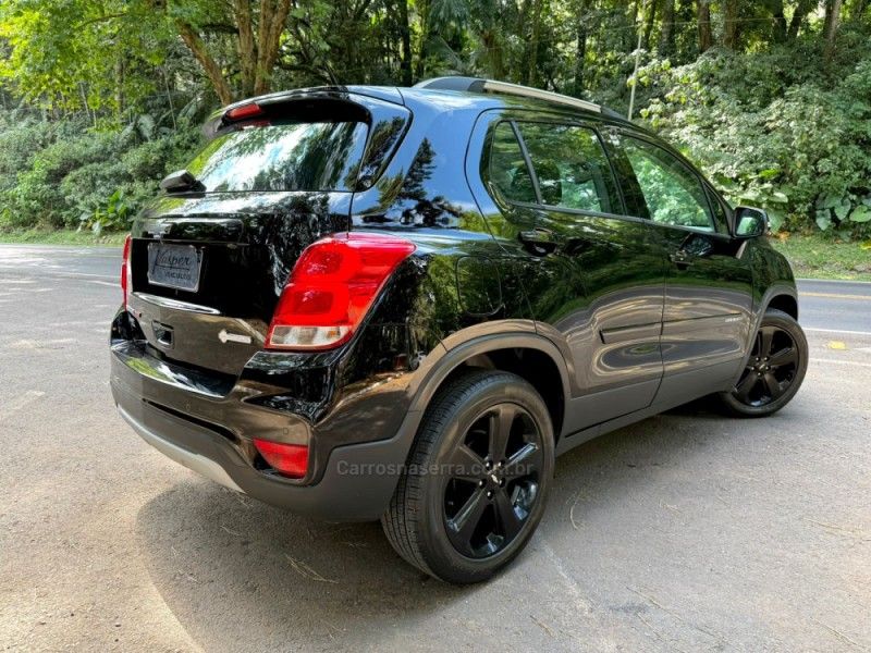 CHEVROLET TRACKER 1.4 16V MIDNIGHT TURBO 2018/2019 KASPER VEÍCULOS DOIS IRMÃOS / Carros no Vale