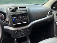 FIAT FREEMONT 2.4 PRECISION 16V 2015/2015 KASPER VEÍCULOS DOIS IRMÃOS / Carros no Vale