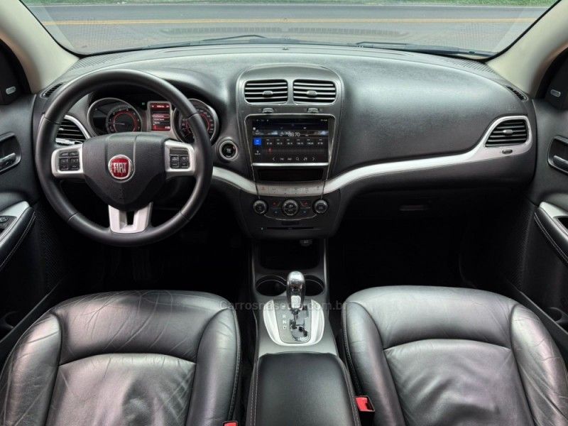 FIAT FREEMONT 2.4 PRECISION 16V 2015/2015 KASPER VEÍCULOS DOIS IRMÃOS / Carros no Vale FIAT FREEMONT 2.4 PRECISION 16V 2015/2015 KASPER VEÍCULOS DOIS IRMÃOS / Carros no Vale