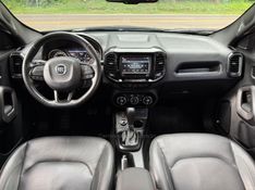 FIAT TORO 2.0 16V ULTRA 4X4 AT9 2019/2020 KASPER VEÍCULOS DOIS IRMÃOS / Carros no Vale