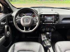 FIAT TORO 2.0 16V ULTRA 4X4 AT9 2019/2020 KASPER VEÍCULOS DOIS IRMÃOS / Carros no Vale