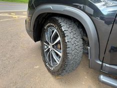 FIAT TORO 2.0 16V ULTRA 4X4 AT9 2019/2020 KASPER VEÍCULOS DOIS IRMÃOS / Carros no Vale