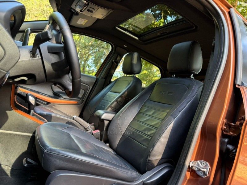 FORD ECOSPORT 2.0 STORM 4WD 16V 2018/2019 KASPER VEÍCULOS DOIS IRMÃOS / Carros no Vale