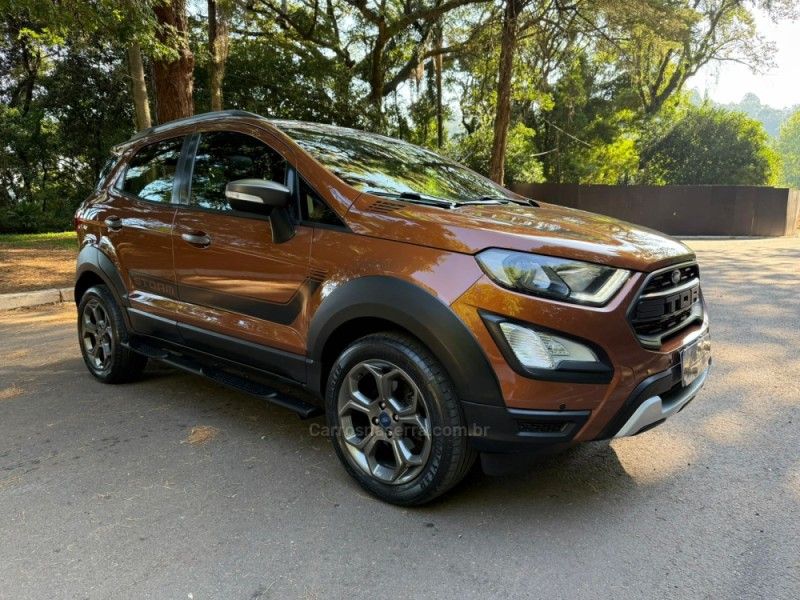 FORD ECOSPORT 2.0 STORM 4WD 16V 2018/2019 KASPER VEÍCULOS DOIS IRMÃOS / Carros no Vale