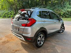 HONDA WRV 1.5 16V FLEXONE EX CVT 2017/2018 KASPER VEÍCULOS DOIS IRMÃOS / Carros no Vale