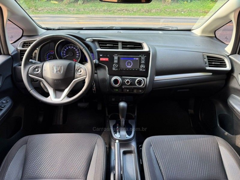 HONDA WRV 1.5 16V FLEXONE EX CVT 2017/2018 KASPER VEÍCULOS DOIS IRMÃOS / Carros no Vale