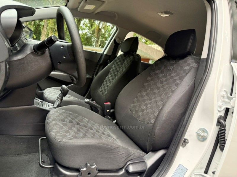 HYUNDAI HB20 1.6 COMFORT PLUS 16V 2018/2019 KASPER VEÍCULOS DOIS IRMÃOS / Carros no Vale