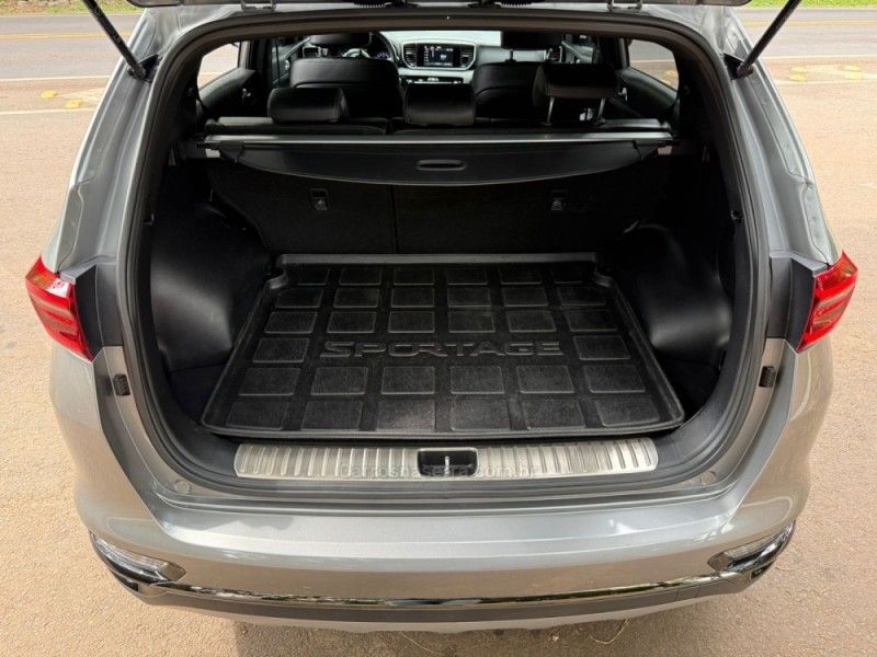 KIA SPORTAGE 2.0 EX2 4X2 16V 2019/2020 KASPER VEÍCULOS DOIS IRMÃOS / Carros no Vale