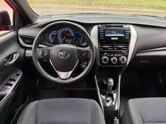 TOYOTA YARIS 1.3 16V XL MULTIDRIVE16 2018/2019 KASPER VEÍCULOS DOIS IRMÃOS / Carros no Vale
