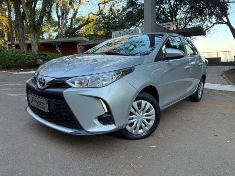 TOYOTA YARIS 1.5 16V SEDAN XL MULTIDRIVE3 2024/2024 KASPER VEÍCULOS DOIS IRMÃOS / Carros no Vale