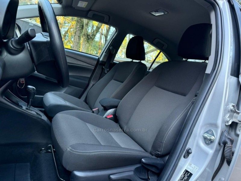TOYOTA YARIS 1.5 16V SEDAN XL MULTIDRIVE3 2024/2024 KASPER VEÍCULOS DOIS IRMÃOS / Carros no Vale