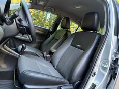 TOYOTA YARIS 1.5 XS CONNECT SEDAN 16V 2023/2024 KASPER VEÍCULOS DOIS IRMÃOS / Carros no Vale