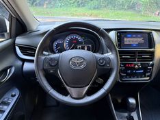 TOYOTA YARIS 1.5 XS CONNECT SEDAN 16V 2023/2024 KASPER VEÍCULOS DOIS IRMÃOS / Carros no Vale