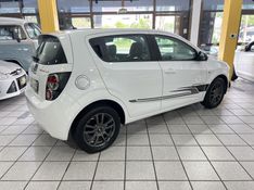 CHEVROLET SONIC 1.6 LTZ EFFECT 16V 2014/2014 PRIME MULTIMARCAS CAXIAS DO SUL / Carros no Vale