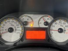 FIAT IDEA 1.8 MPI ADVENTURE 8V 2008/2008 PRIME MULTIMARCAS CAXIAS DO SUL / Carros no Vale