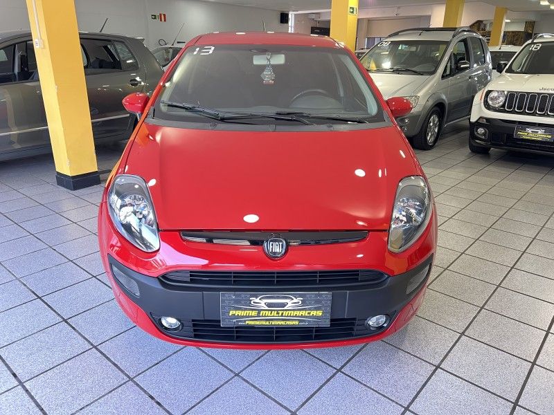 FIAT PUNTO 1.4 ATTRACTIVE 8V 2013/2013 PRIME MULTIMARCAS CAXIAS DO SUL / Carros no Vale