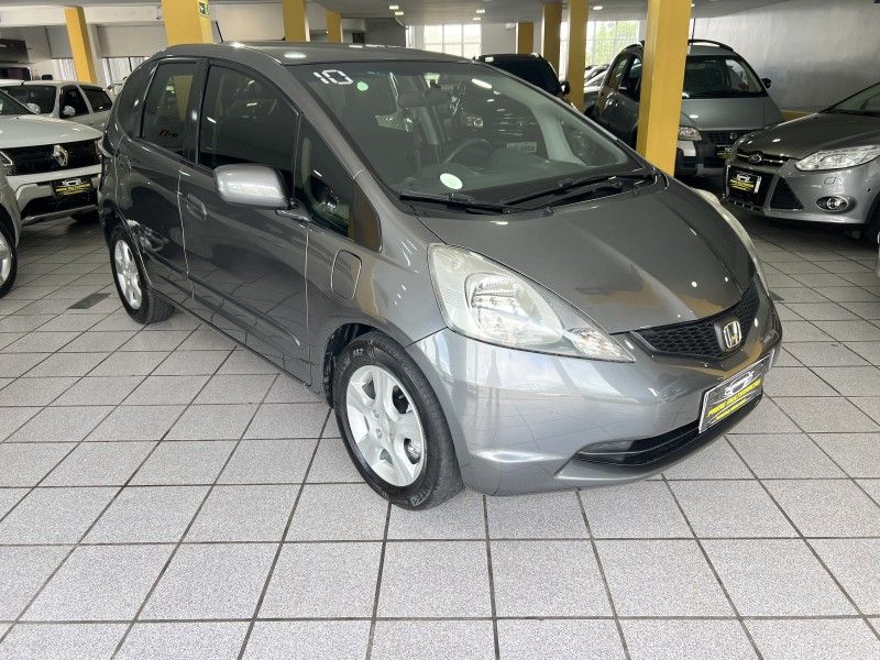 HONDA FIT 1.5 LX 16V 2010/2010 PRIME MULTIMARCAS CAXIAS DO SUL / Carros no Vale