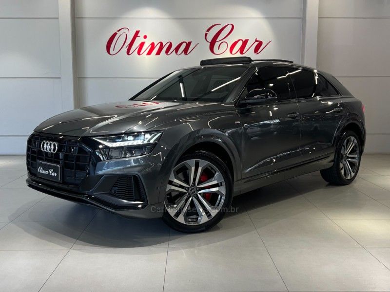 AUDI Q8 3.0 TFSI PERFORMANCE BLACK QUATTRO V6 24V S-TRONIC 2023/2023 ÓTIMA CAR FLORES DA CUNHA / Carros no Vale AUDI Q8 3.0 TFSI PERFORMANCE BLACK QUATTRO V6 24V S-TRONIC 2023/2023 ÓTIMA CAR FLORES DA CUNHA / Carros no Vale