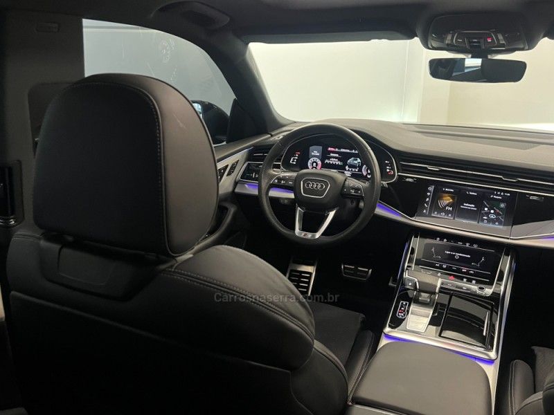 AUDI Q8 3.0 TFSI PERFORMANCE BLACK QUATTRO V6 24V S-TRONIC 2023/2023 ÓTIMA CAR FLORES DA CUNHA / Carros no Vale AUDI Q8 3.0 TFSI PERFORMANCE BLACK QUATTRO V6 24V S-TRONIC 2023/2023 ÓTIMA CAR FLORES DA CUNHA / Carros no Vale