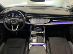 AUDI Q8 3.0 TFSI PERFORMANCE BLACK QUATTRO V6 24V S-TRONIC 2023/2023 ÓTIMA CAR FLORES DA CUNHA / Carros no Vale