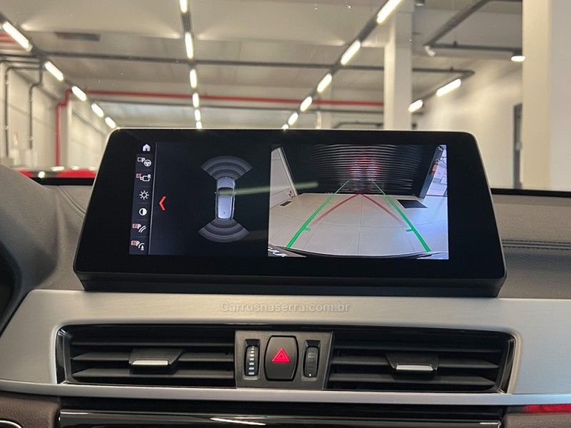 BMW X1 2.0 16V TURBO ACTIVEFLEX SDRIVE20I X-LINE 2022/2022 ÓTIMA CAR FLORES DA CUNHA / Carros no Vale BMW X1 2.0 16V TURBO ACTIVEFLEX SDRIVE20I X-LINE 2022/2022 ÓTIMA CAR FLORES DA CUNHA / Carros no Vale