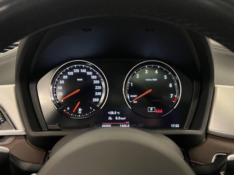 BMW X1 2.0 16V TURBO ACTIVEFLEX SDRIVE20I X-LINE 2022/2022 ÓTIMA CAR FLORES DA CUNHA / Carros no Vale BMW X1 2.0 16V TURBO ACTIVEFLEX SDRIVE20I X-LINE 2022/2022 ÓTIMA CAR FLORES DA CUNHA / Carros no Vale