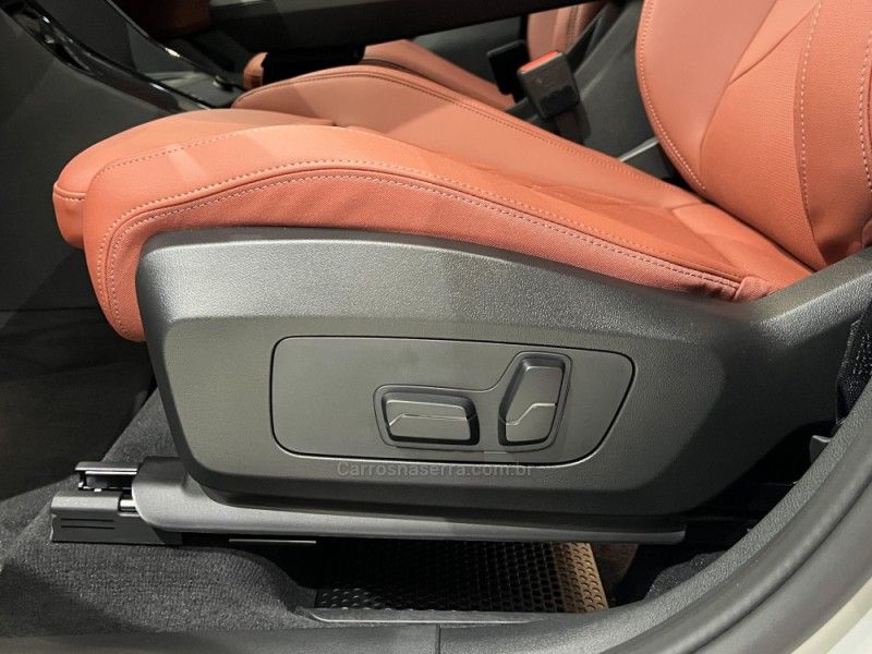 BMW X1 2.0 16V TURBO SDRIVE20I X-LINE 2025/2026 ÓTIMA CAR FLORES DA CUNHA / Carros no Vale