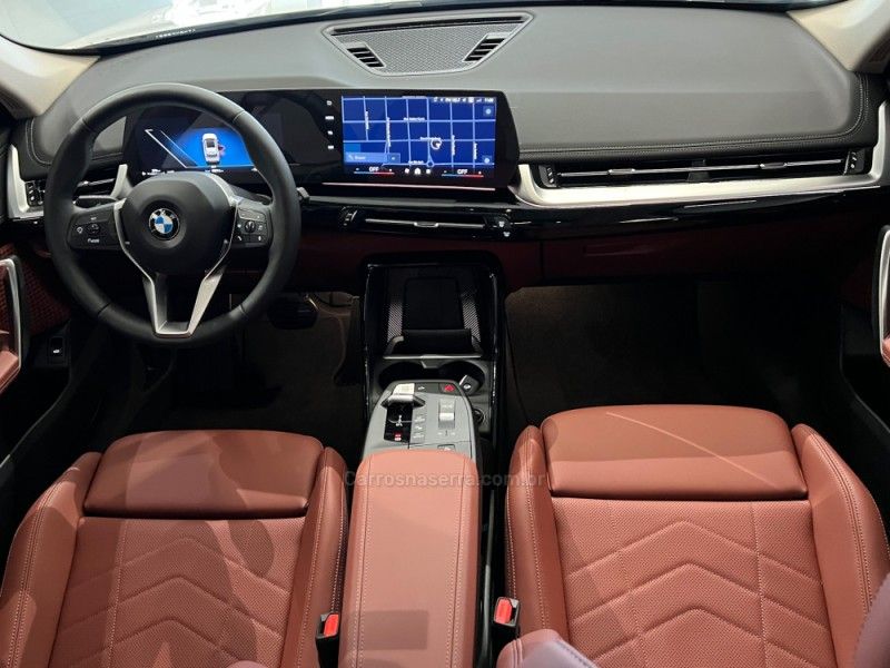 BMW X1 2.0 16V TURBO SDRIVE20I X-LINE 2025/2026 ÓTIMA CAR FLORES DA CUNHA / Carros no Vale