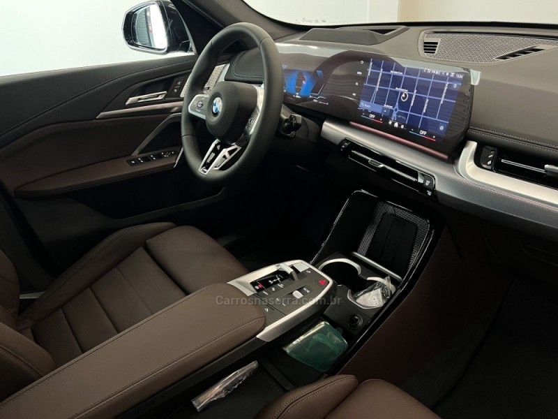 BMW X1 2.0 SDRIVE20I M SPORT 16V TURBO 2025/2026 ÓTIMA CAR FLORES DA CUNHA / Carros no Vale