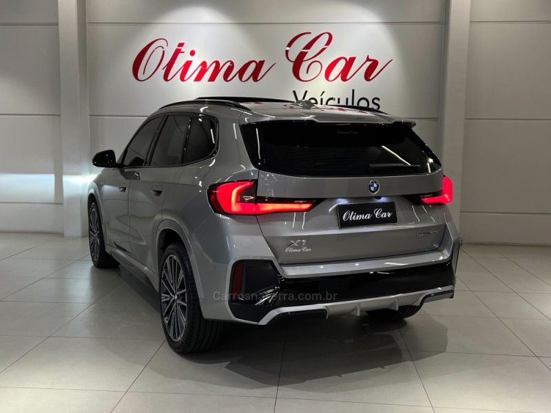 BMW X1 2.0 SDRIVE20I M SPORT 16V TURBO 2025/2026 ÓTIMA CAR FLORES DA CUNHA / Carros no Vale BMW X1 2.0 SDRIVE20I M SPORT 16V TURBO 2025/2026 ÓTIMA CAR FLORES DA CUNHA / Carros no Vale